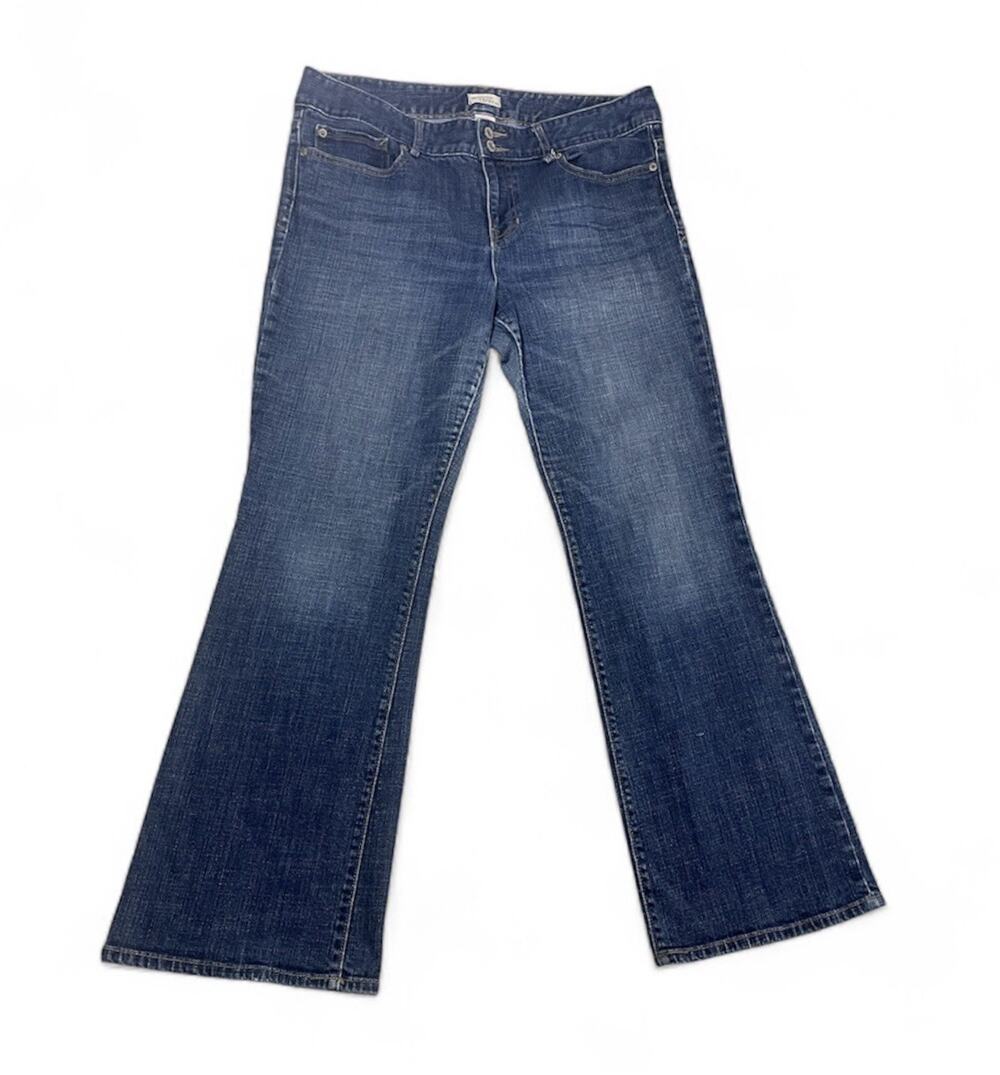 Gap Jeans Womens 12/31A Blue Essential Bootcut Leg Denim Cotton Medium Wash Logo